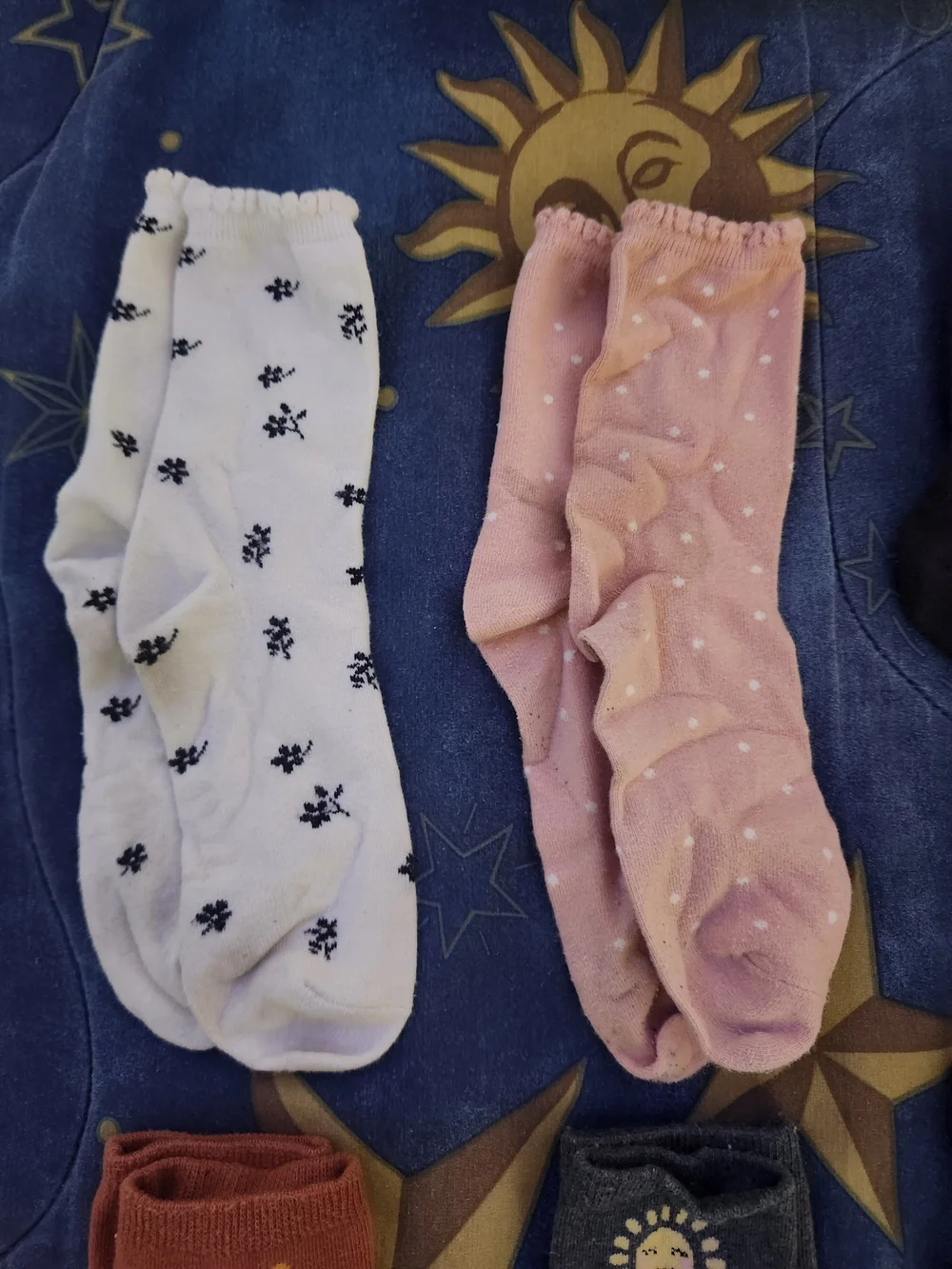 6 Pair Of Girls Crew Socks - Pink, White, Gray, Black, Rust